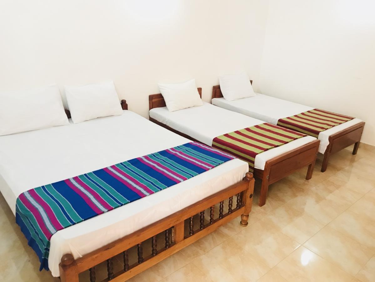 Emarald Holiday Homes Anuradhapura Ruang foto